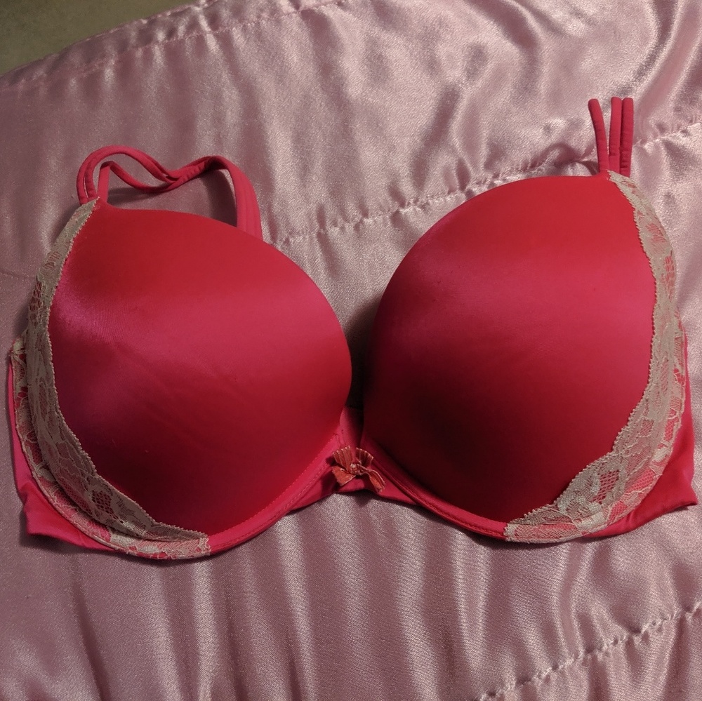 Victoria Secret 36 DD Very Sexy Push Up